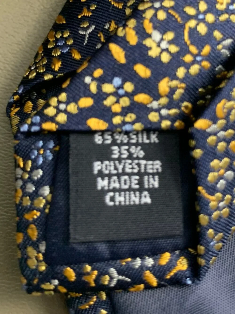 Tommy Hilfiger Men's 3'' Silk Blend Neck Tie, Blue Yellow Multi Botanical Floral